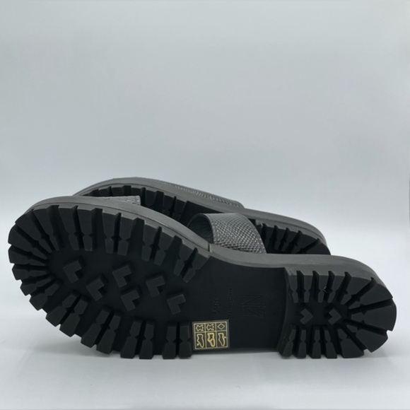 TAMARA MELLON ‘Roam’ Like New Black Lizard Print. Size 9. Quiet Luxury Brand! - Picture 7 of 7